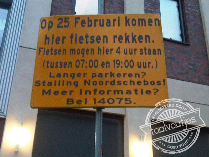 Tja, die fietsen moeten natuurlijk ook aan hun lenigheid werken.