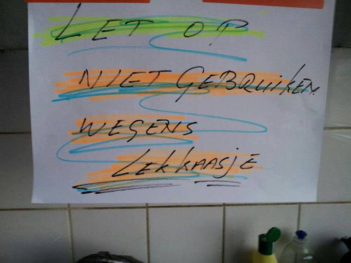 Je moet de camembert ook niet buiten de koelkast bewaren!