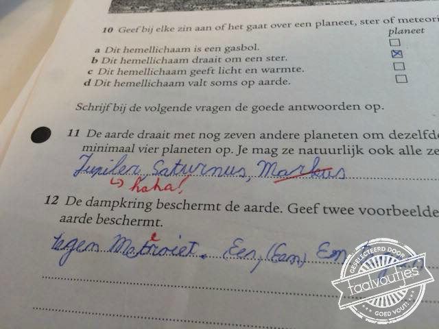 Papa heeft vast geholpen met het huiswerk.