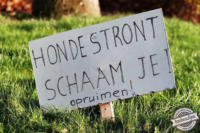 Het drolletje is in de hoek gezet.