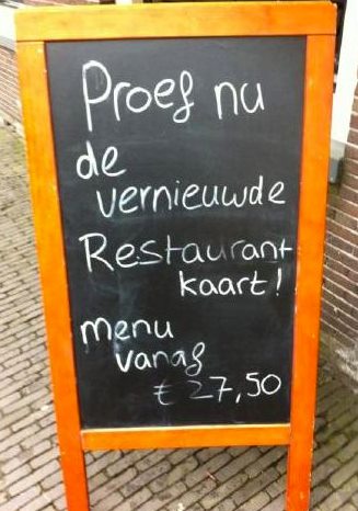 Hoe zou dat karton smaken? 
