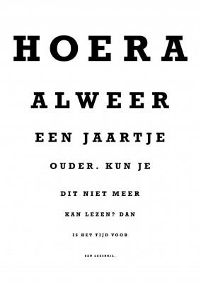 De maker van deze kaart kan zelf ook wel een bril gebruiken