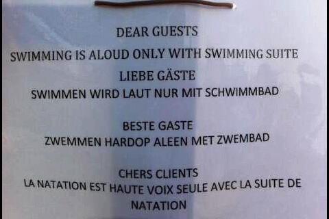 Luid zwemmen mag alleen in de speciale zwemkamer!