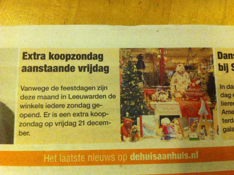 Tja, als de wereld toch vergaat kun je maar beter de koopzondag vervroegen!