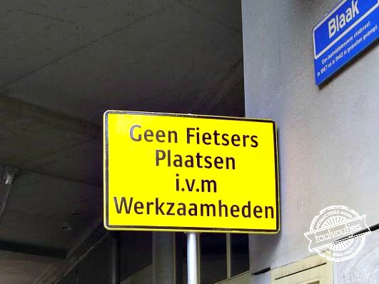 Mensen staan altijd zo in de weg.