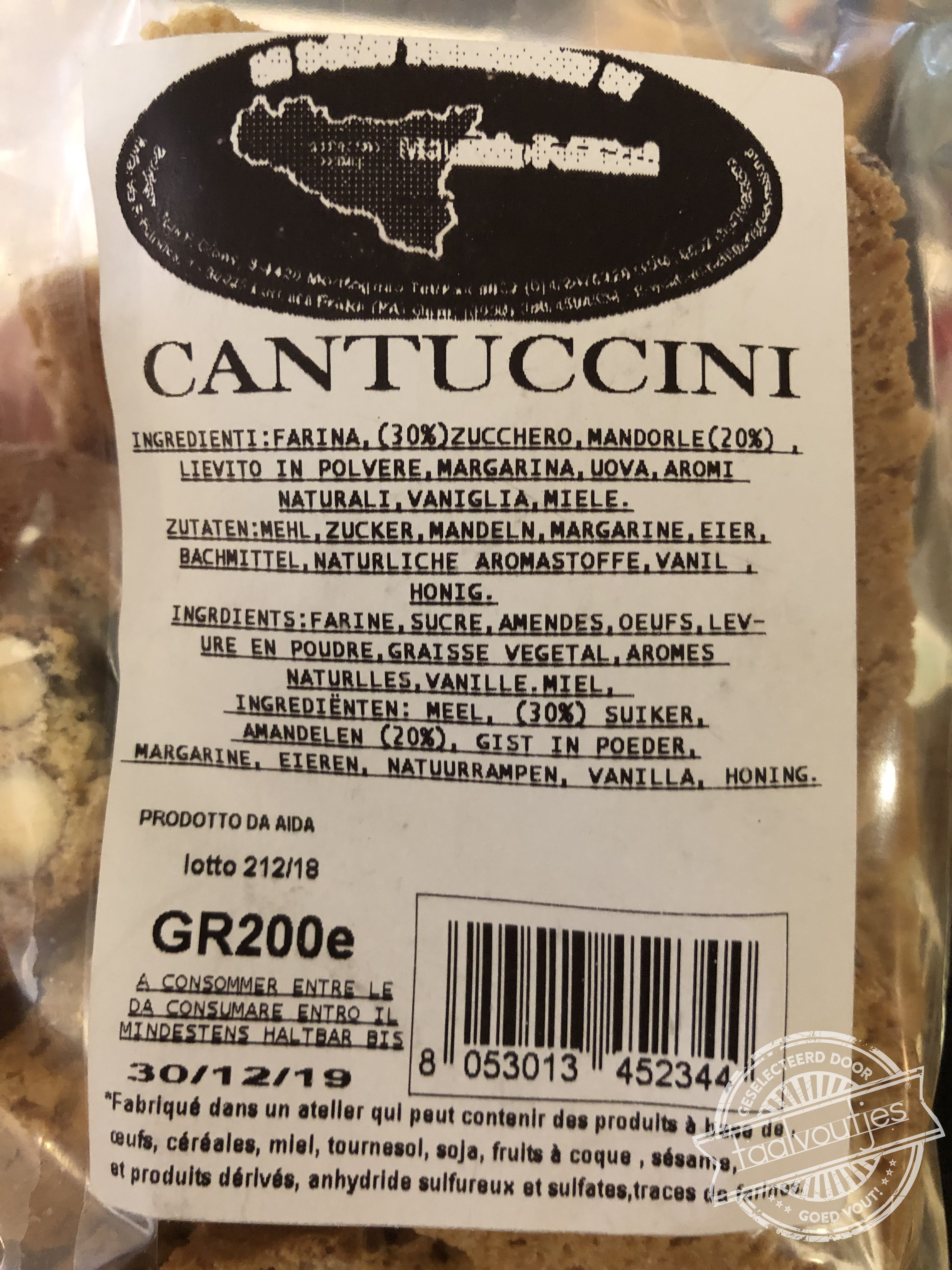 Met echte stukjes Pompeï.