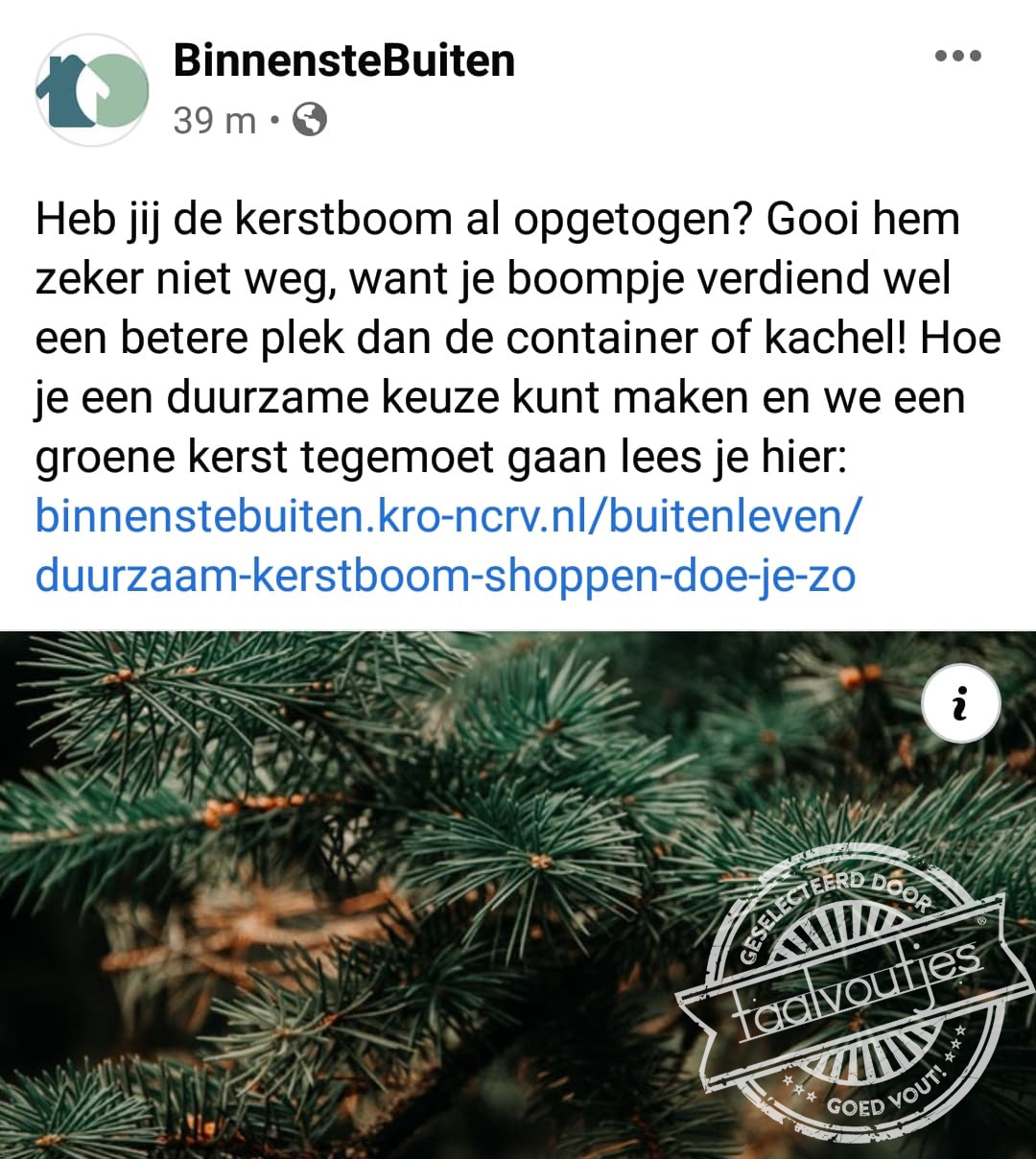 Kerstboom staat er blij bij.