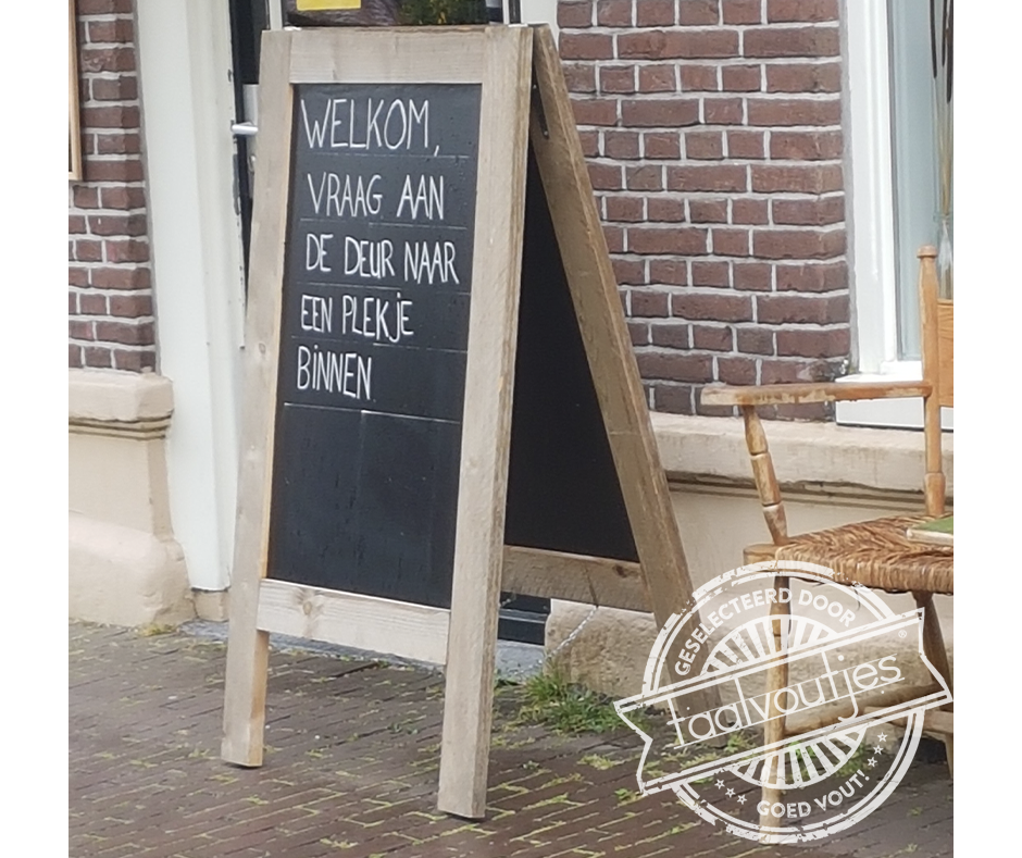 Sta je mooi voor paal.